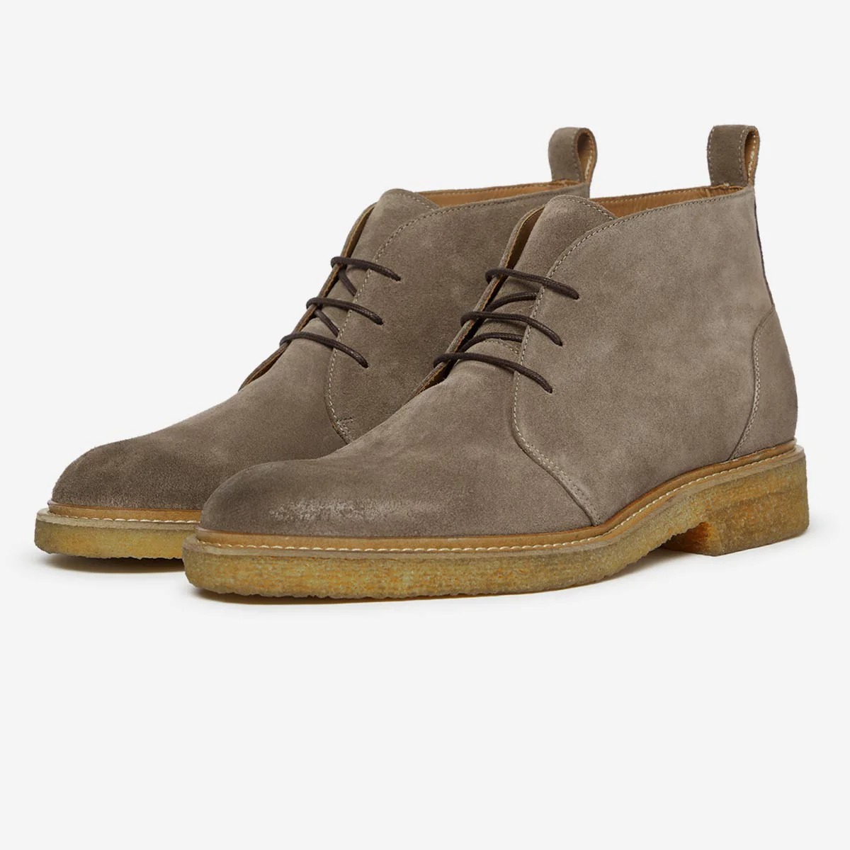 Maia Taupe 1 Maia Taupe