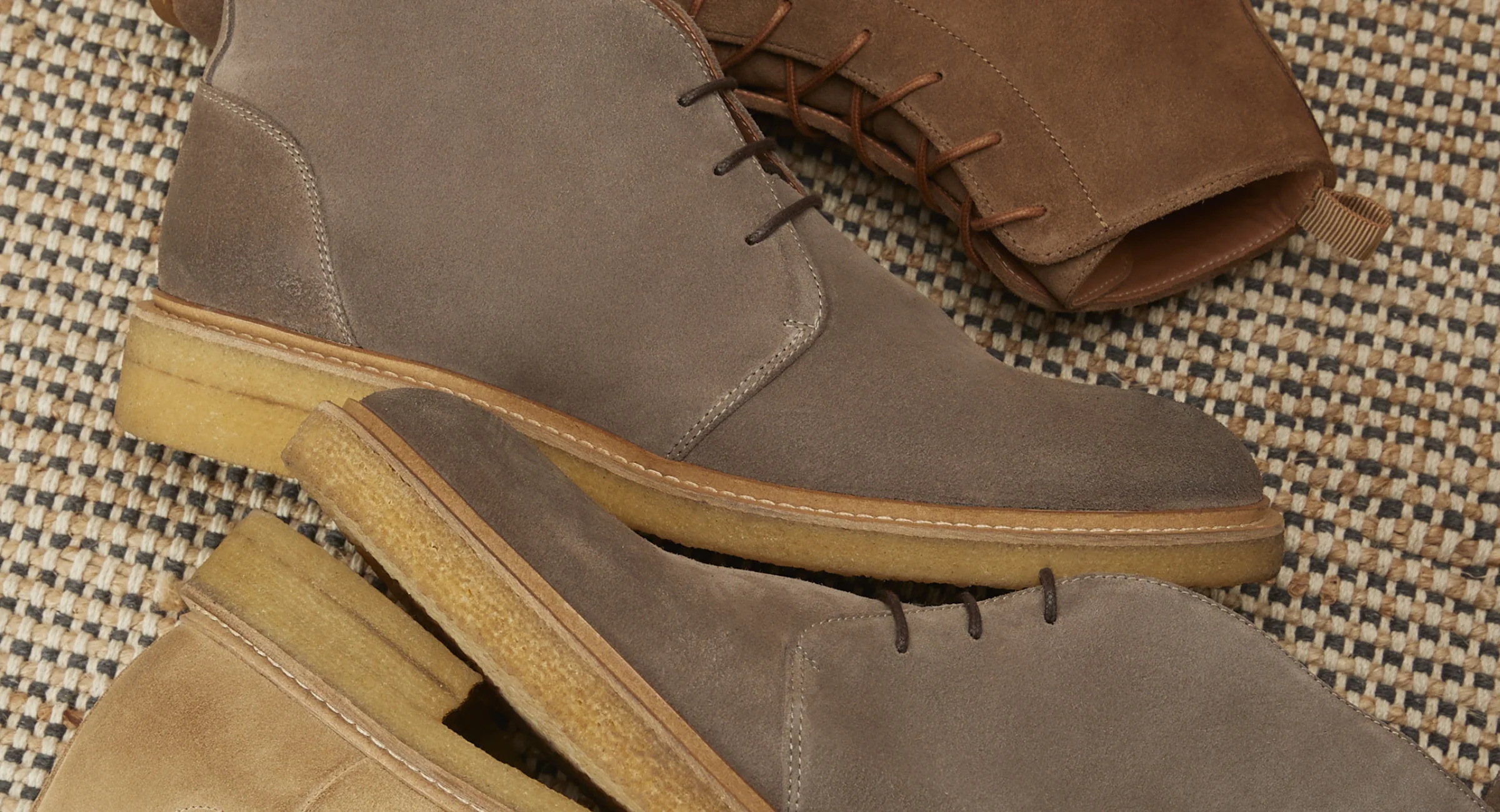 Maia Taupe 9 Maia Taupe