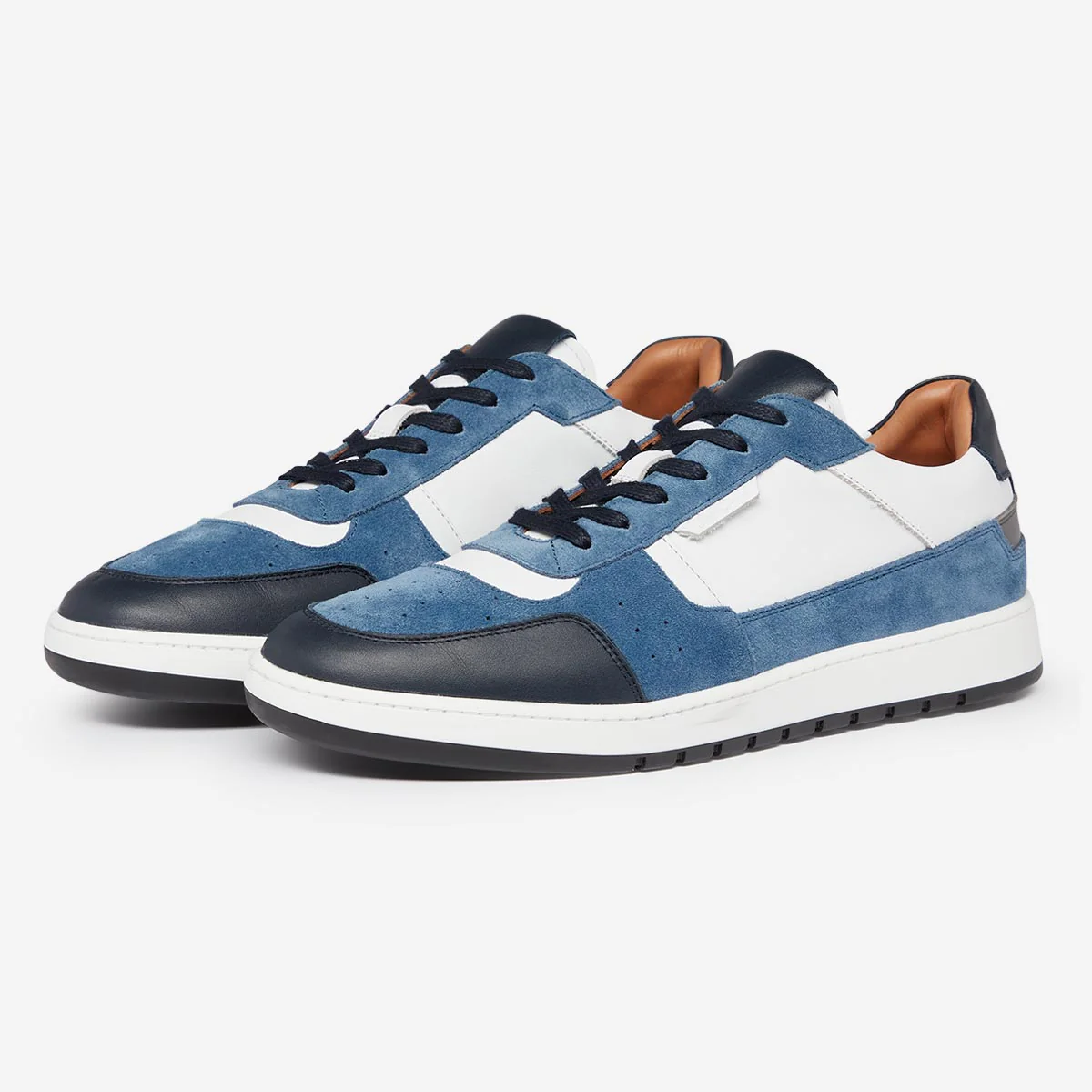Noura White/Navy 1 Noura White/Navy