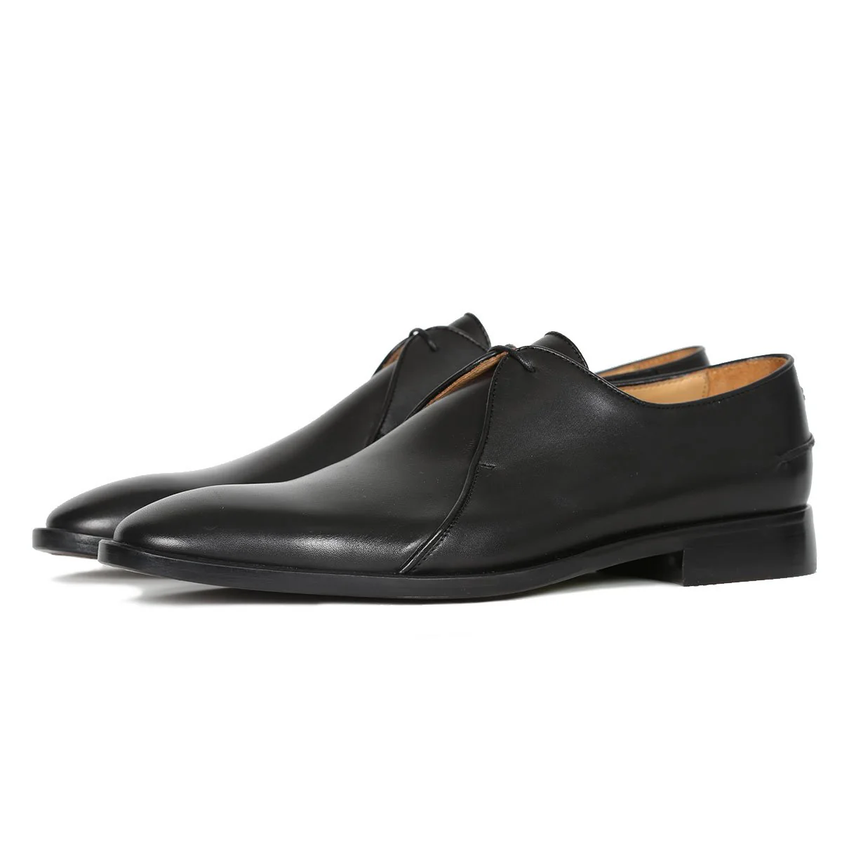 Trissino Black 2 Trissino Black