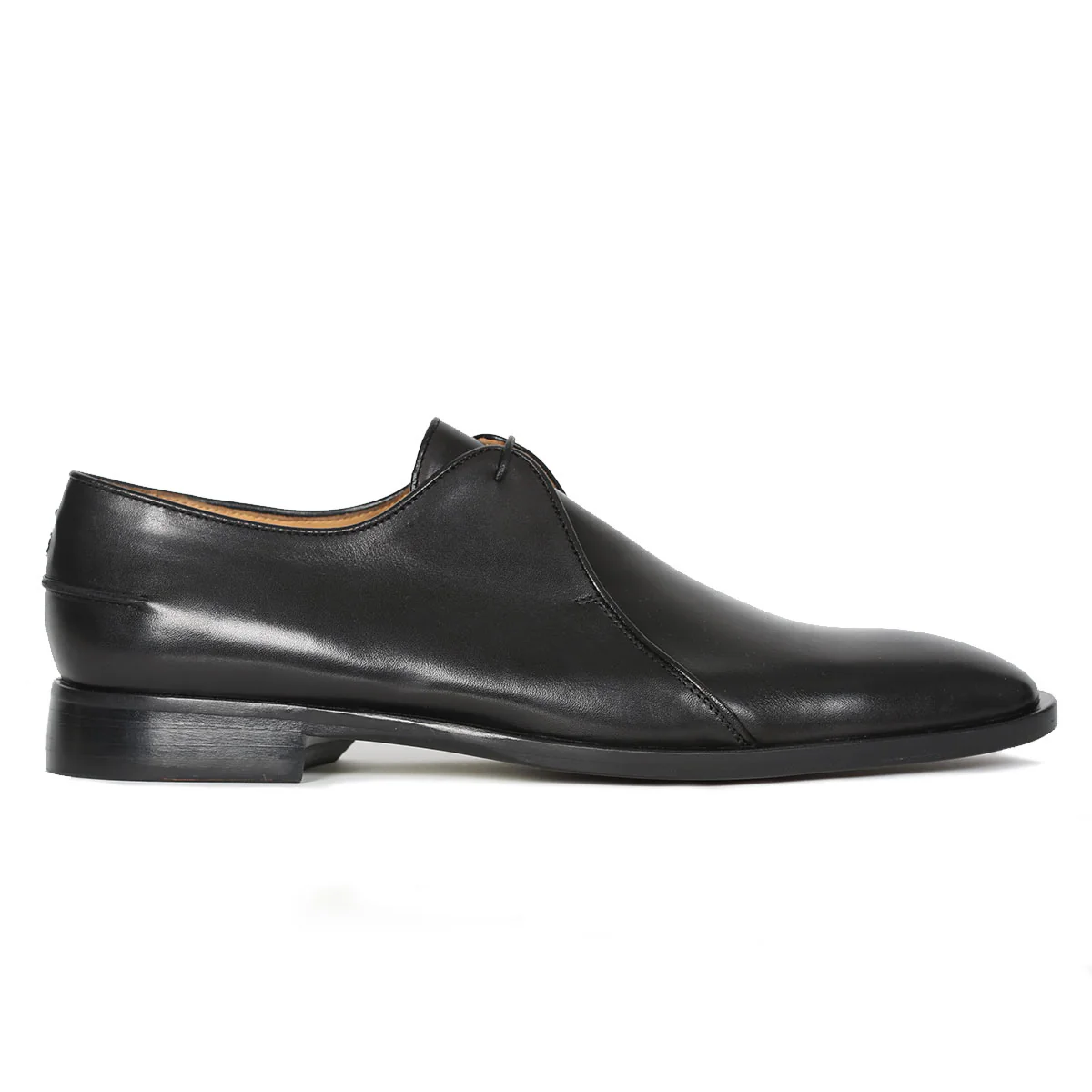 Trissino Black 3 Trissino Black
